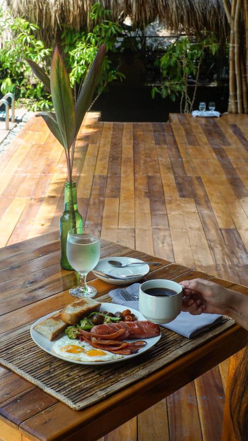 La Colonial Resort (Adults Only) 爱妮岛 外观 照片