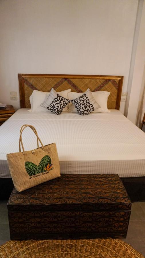 La Colonial Resort (Adults Only) 爱妮岛 外观 照片